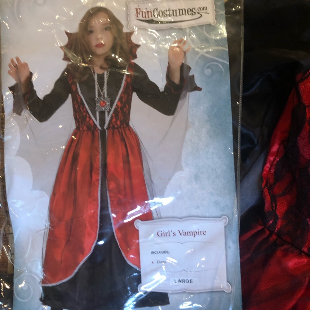 Fun Costumes Girl’s Vampire size large